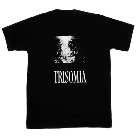 Remera Regular Fit Flores Color Negro